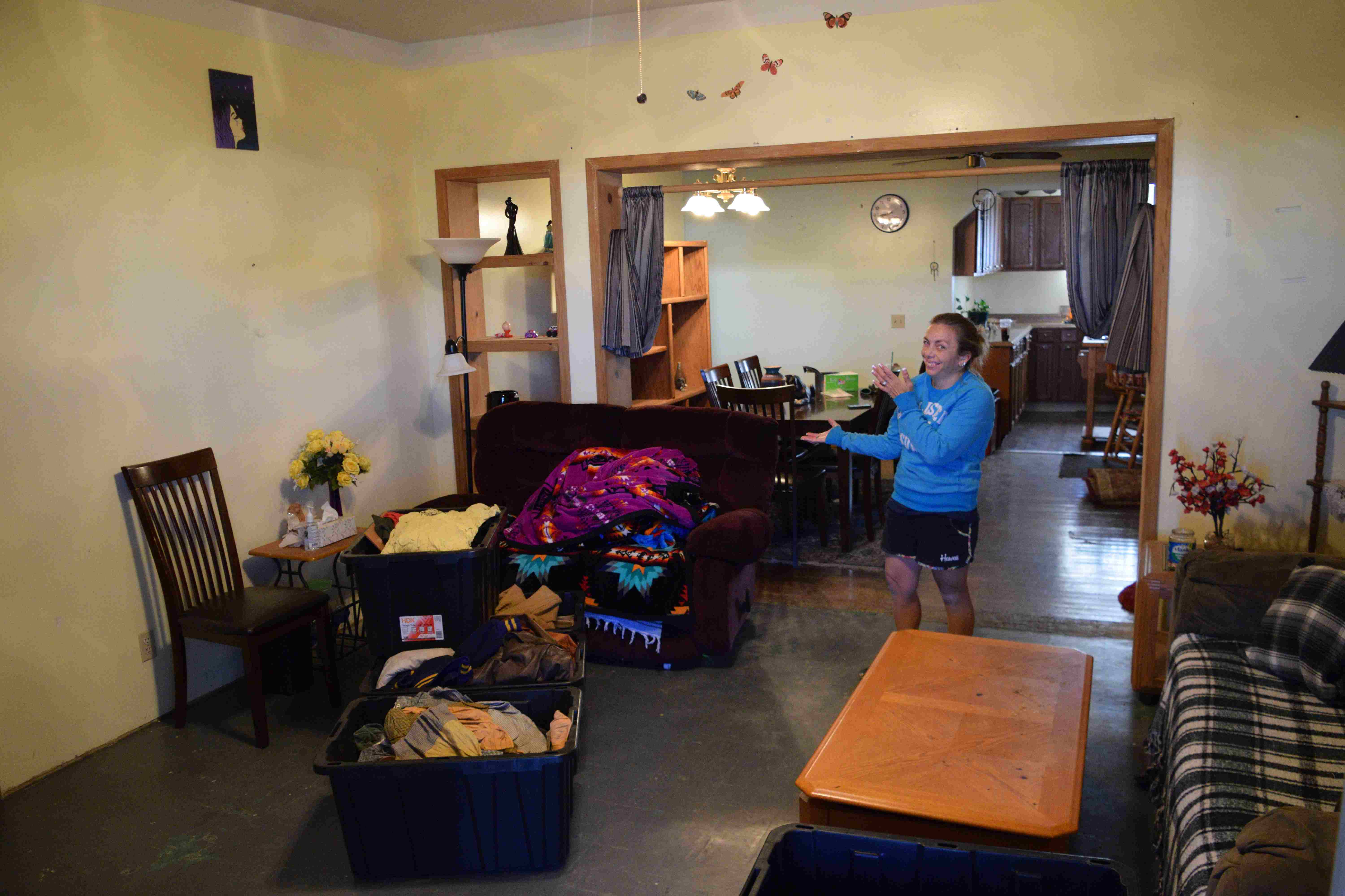 Before cleanout - Historic Route 66 building in Truxton, Arizona - Photo 1