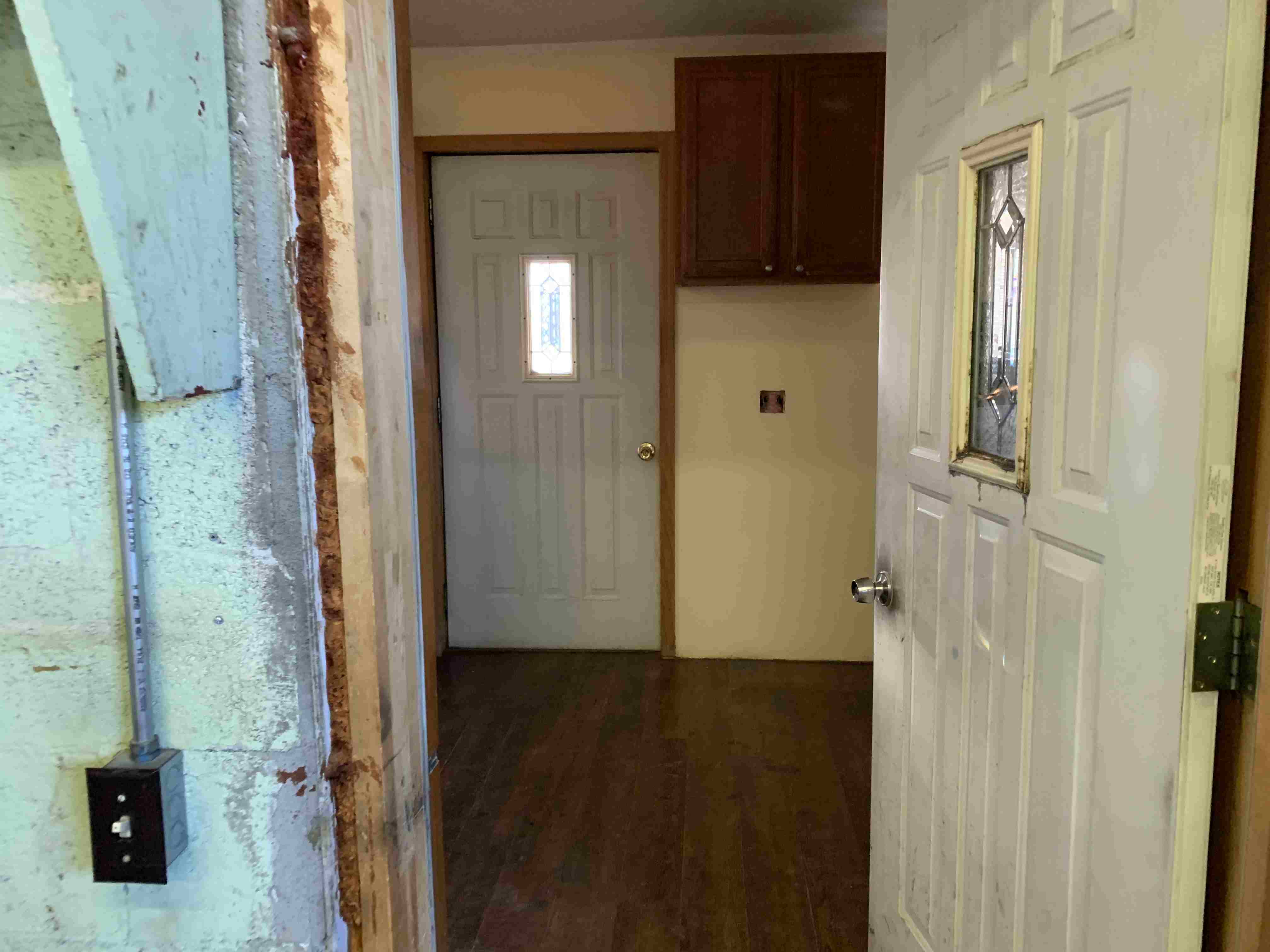 After cleanout - Historic Route 66 building completely cleared - Photo 2