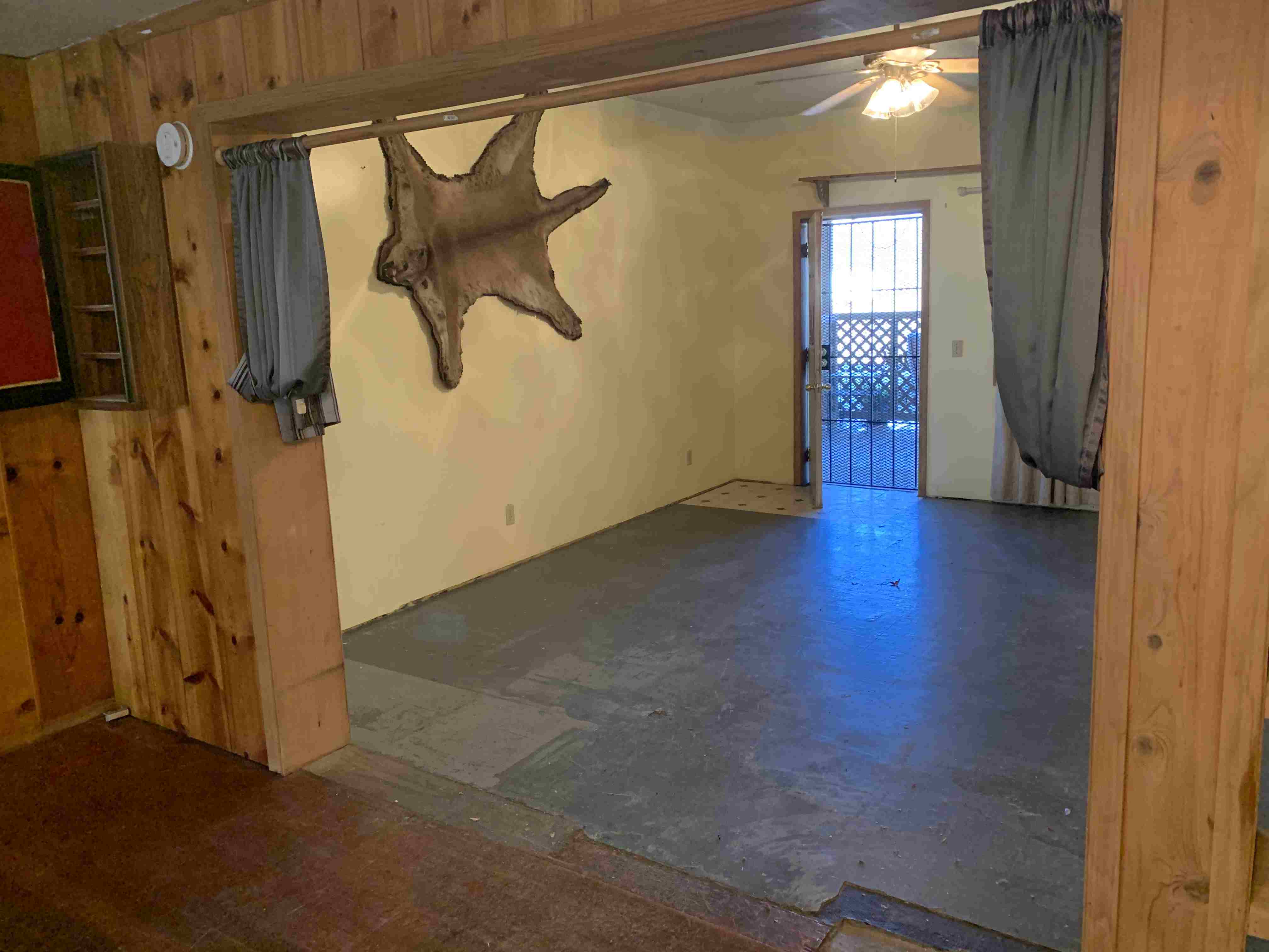 After cleanout - Historic Route 66 building completely cleared - Photo 9