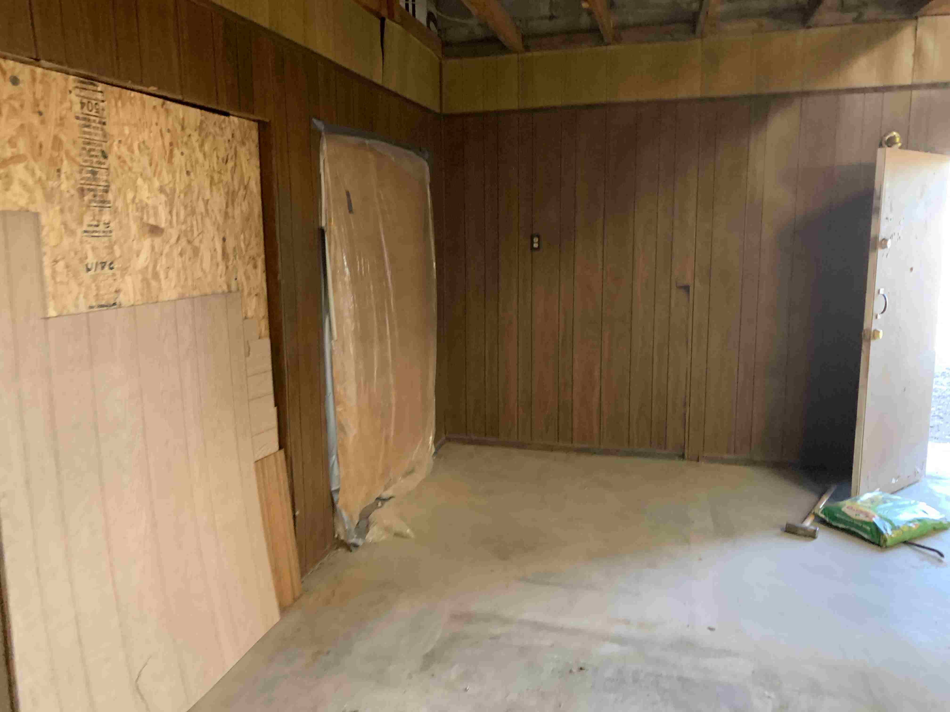 After cleanout - Historic Route 66 building completely cleared - Photo 26